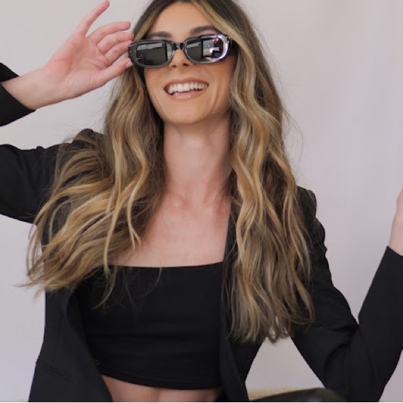 Princess Polly Black One Strap Crop Tank Top - Picture 5 of 6